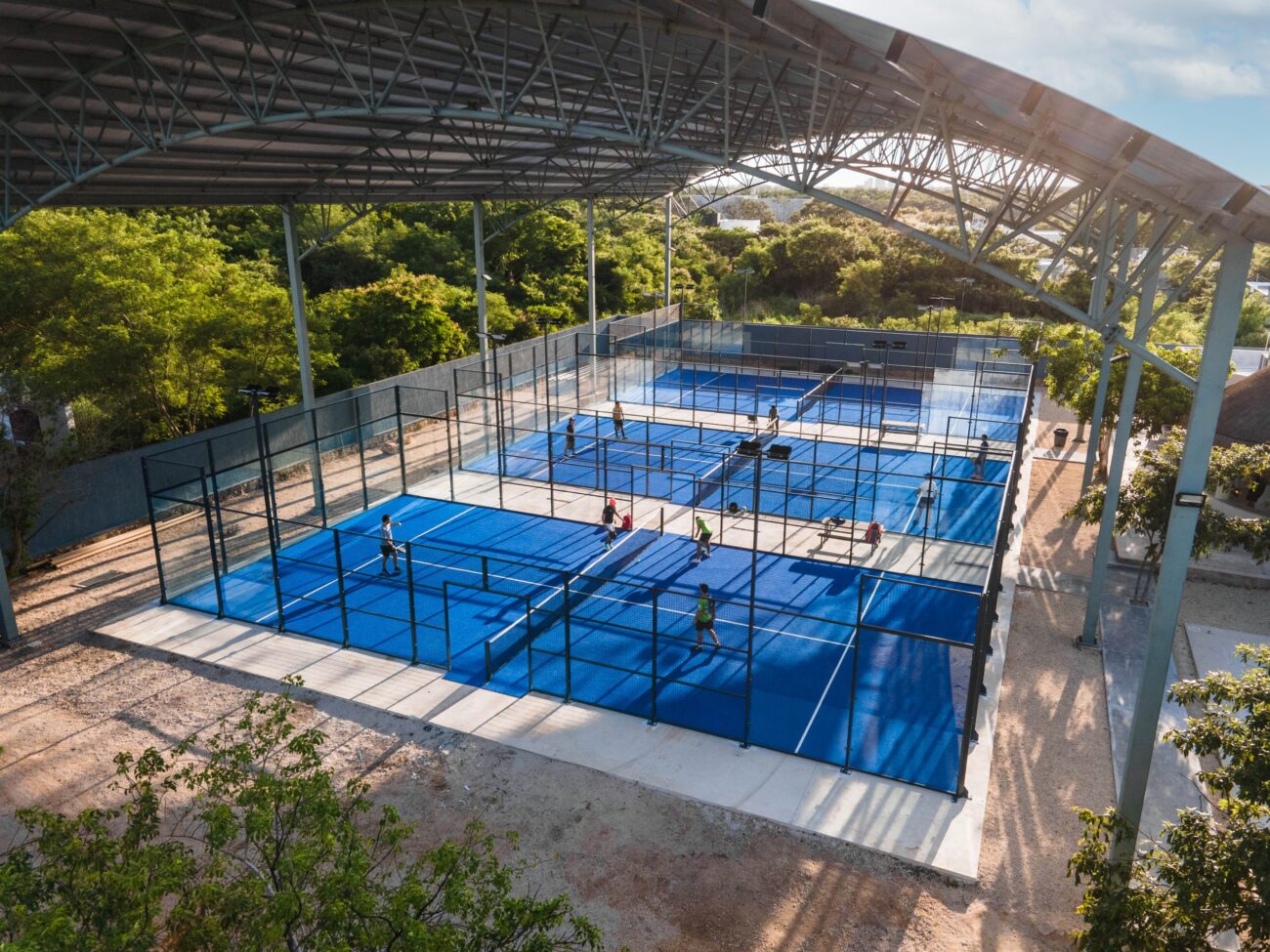 padel kortu yapımı ve maliyeti